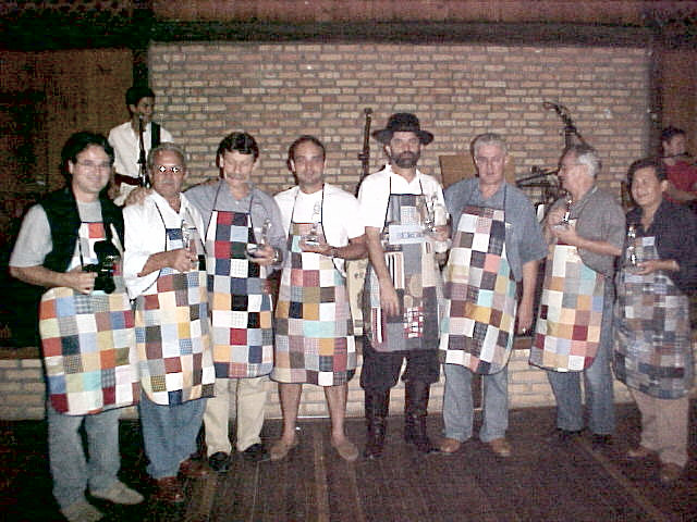 Clique no cozinheiro para ver a receita. Caio, Zico, Tói, Joca, Sérgio, Levi, Fiorello, Ravel